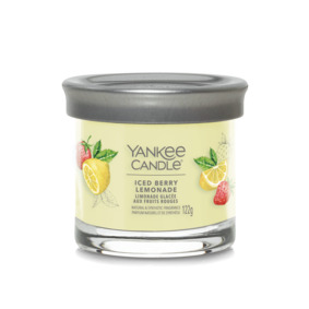 Ароматическая свеча Yankee Candle Tumbler маленькая в стакане, Ягодный лимонад со льдом 198 гр